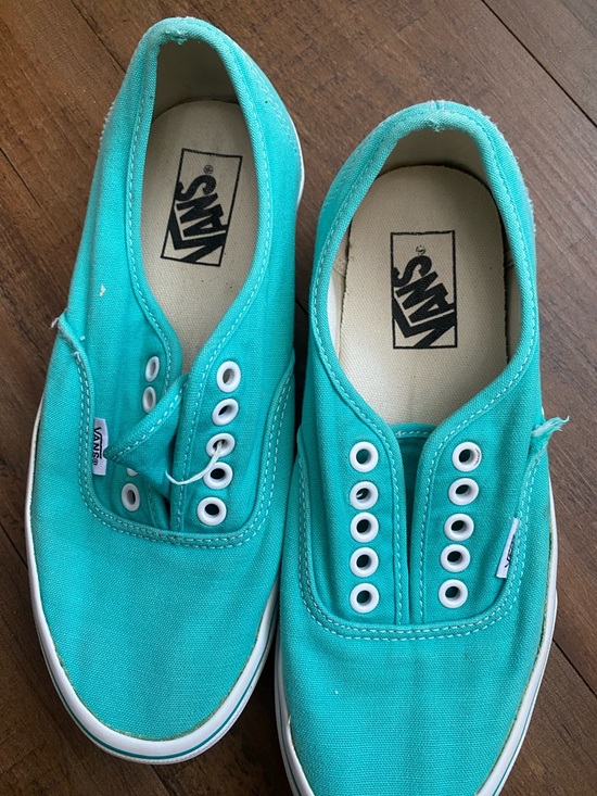 Vans Turquoise Canvas Low-Top Sneakers - Picture 4 of 9